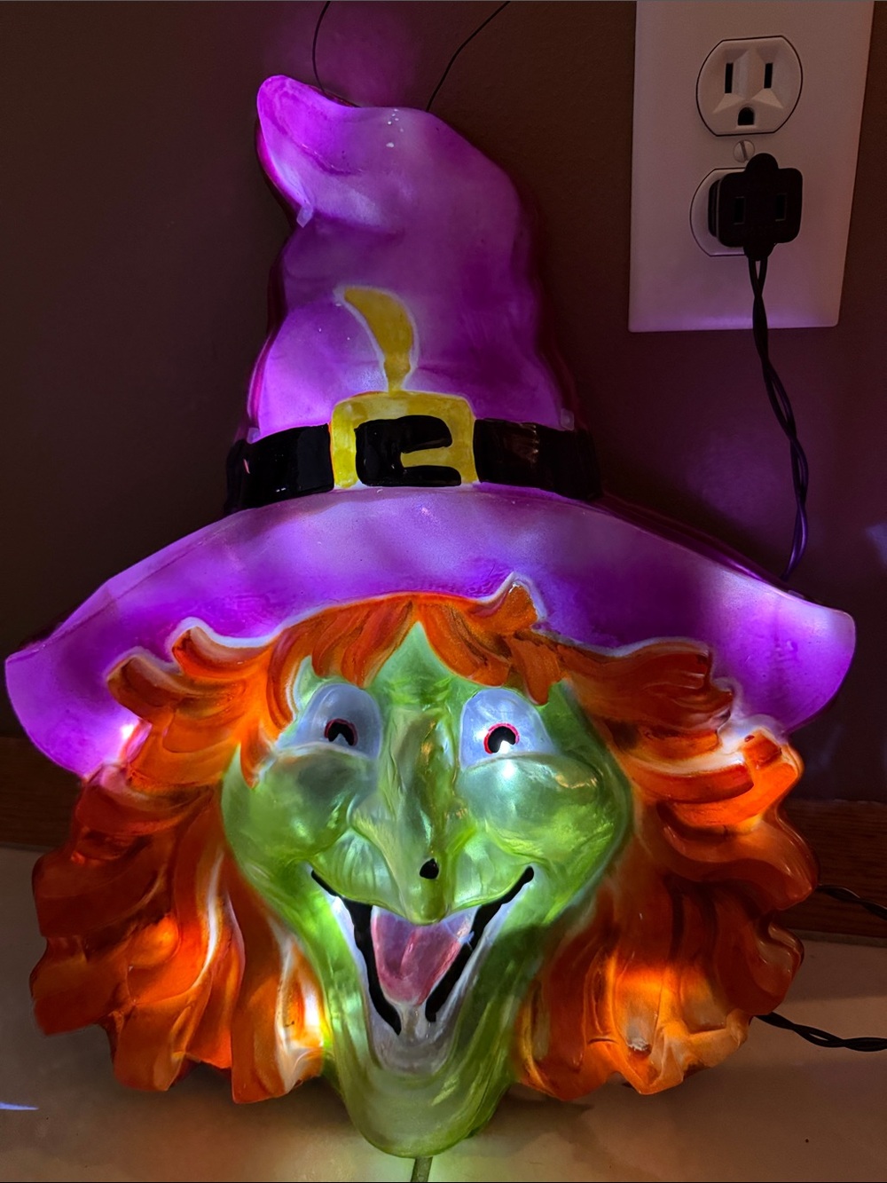 Vintage Halloween Witch Face Light - Purple Hat, Green Face, Orange Hair